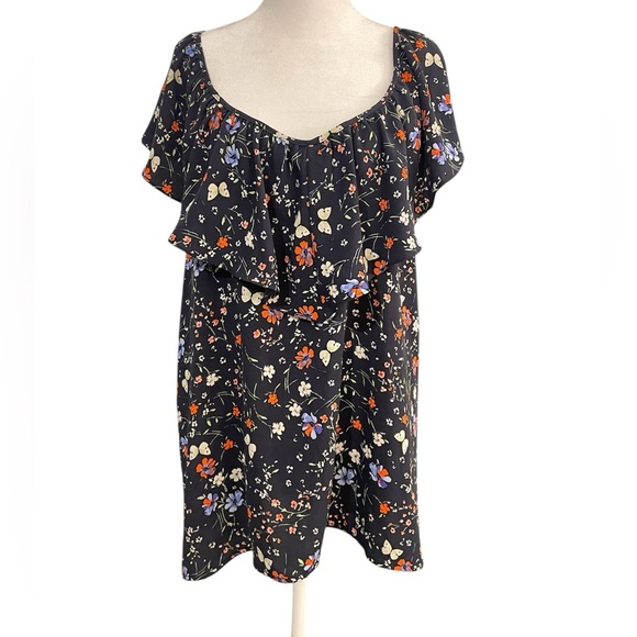 Sanctuary Floral Flutter Sleeve Top NWOT - Picture 1 of 3